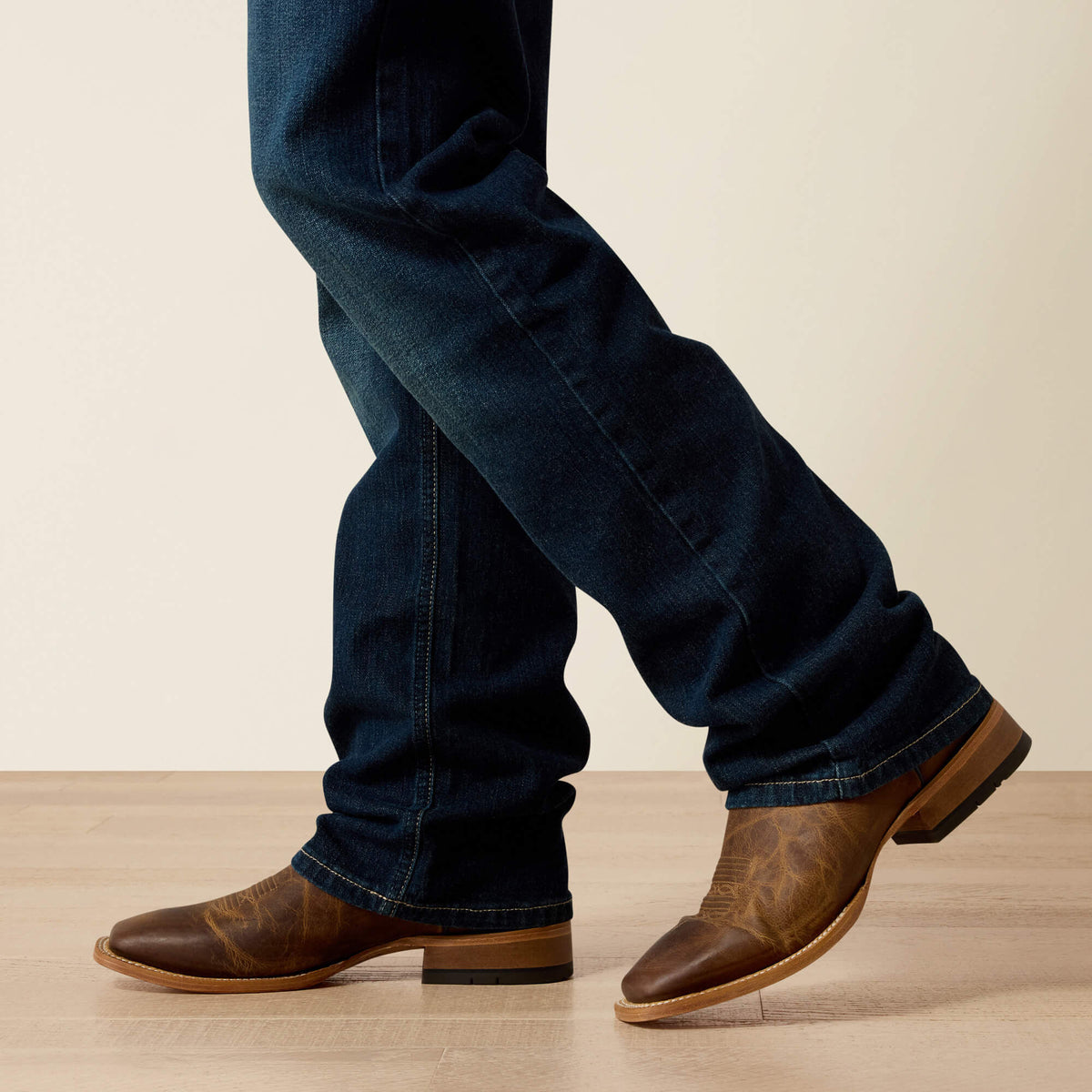Ariat Men's M5 Straight Legacy Jeans