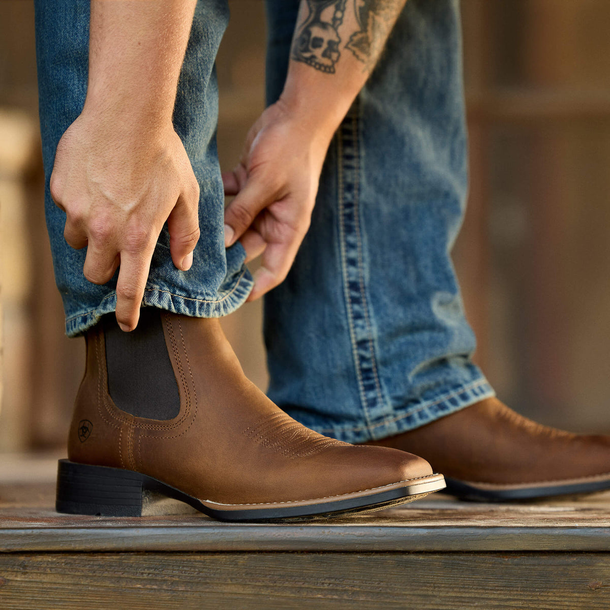 Ariat Men's Booker Chelsea Wide Square Toe Western Boot