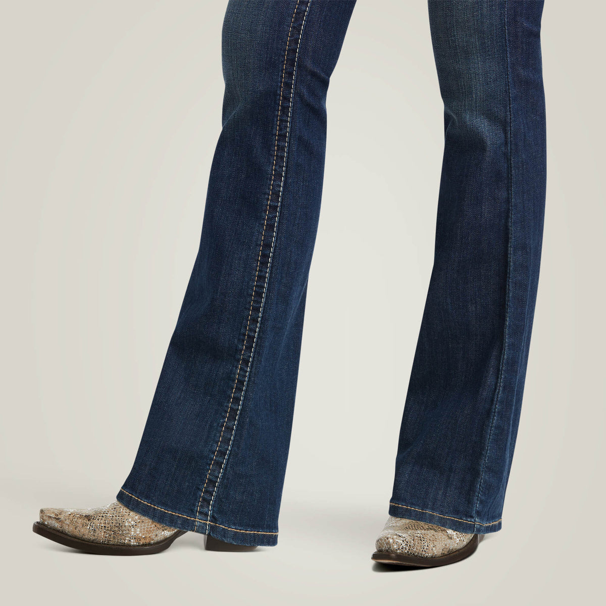 Ariat Women's R.E.A.L. Mid Rise Corinne Boot Cut Jean