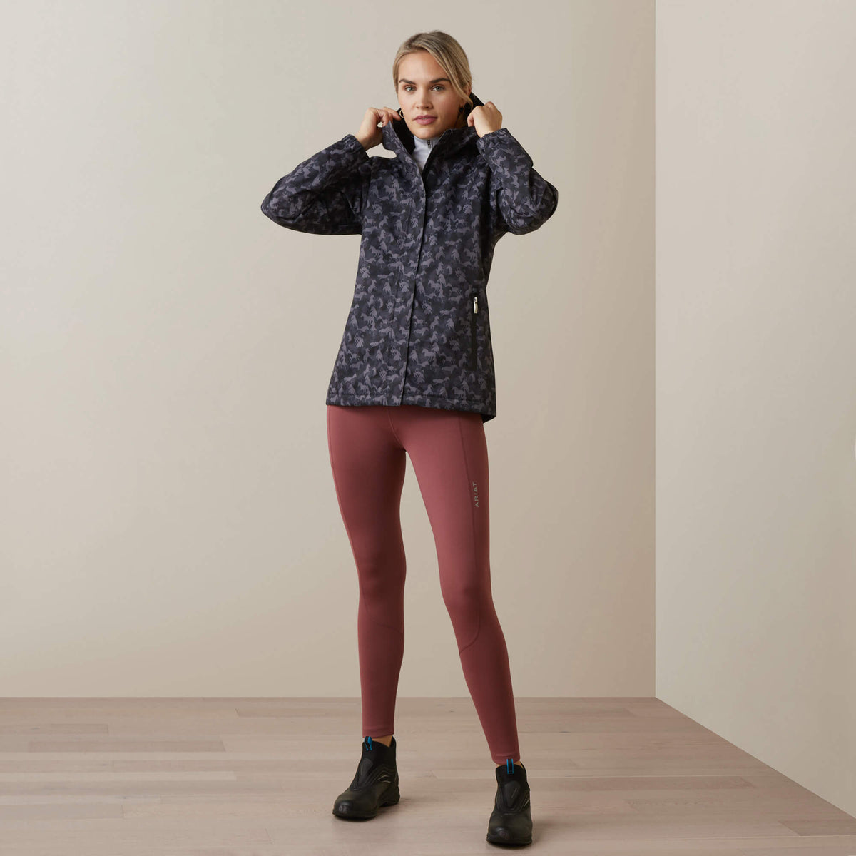 Ariat Women's Spectator Waterproof Jacket - Periscope Camo Horse