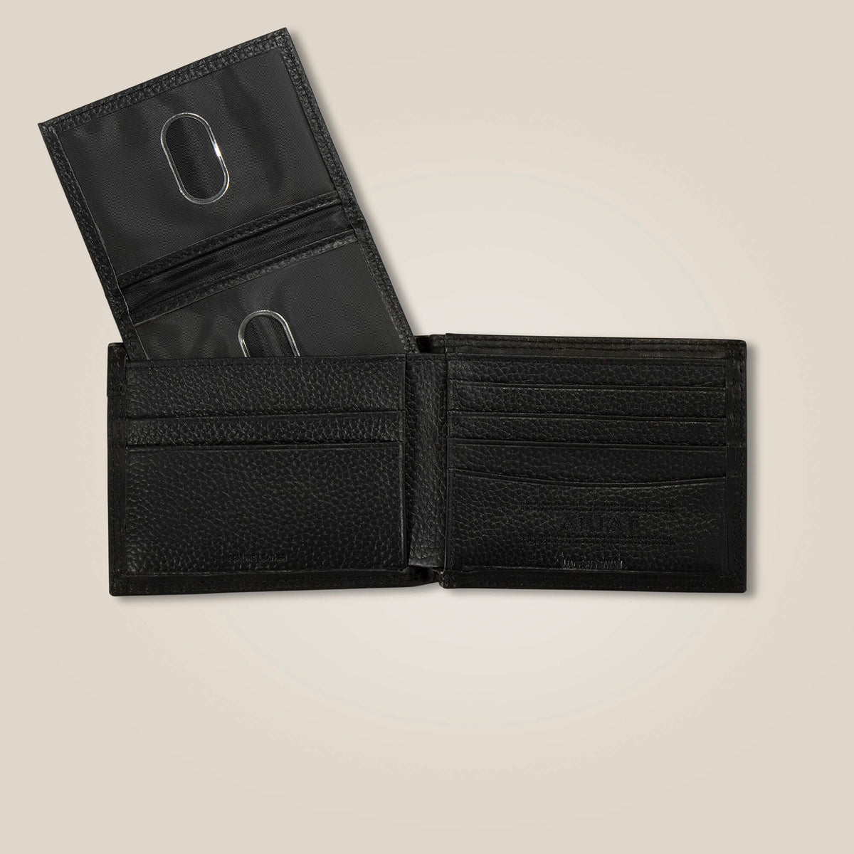 Ariat Men's Center ridge bifold wallet