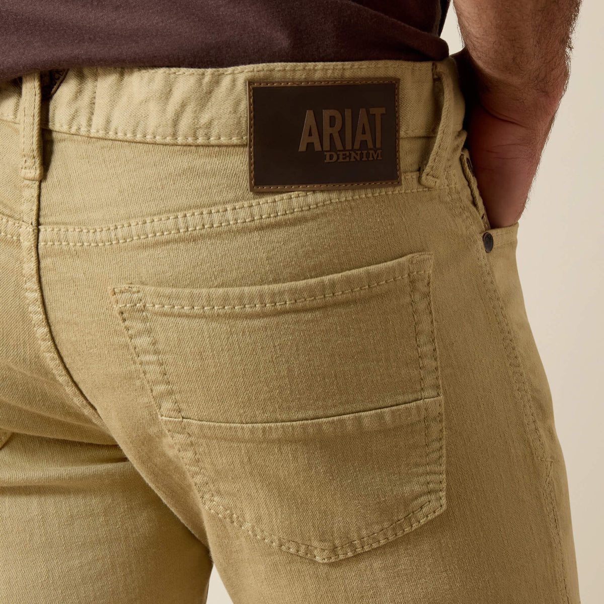 Ariat Men's M7 Rocker Stretch Grizzly Straight Jean
