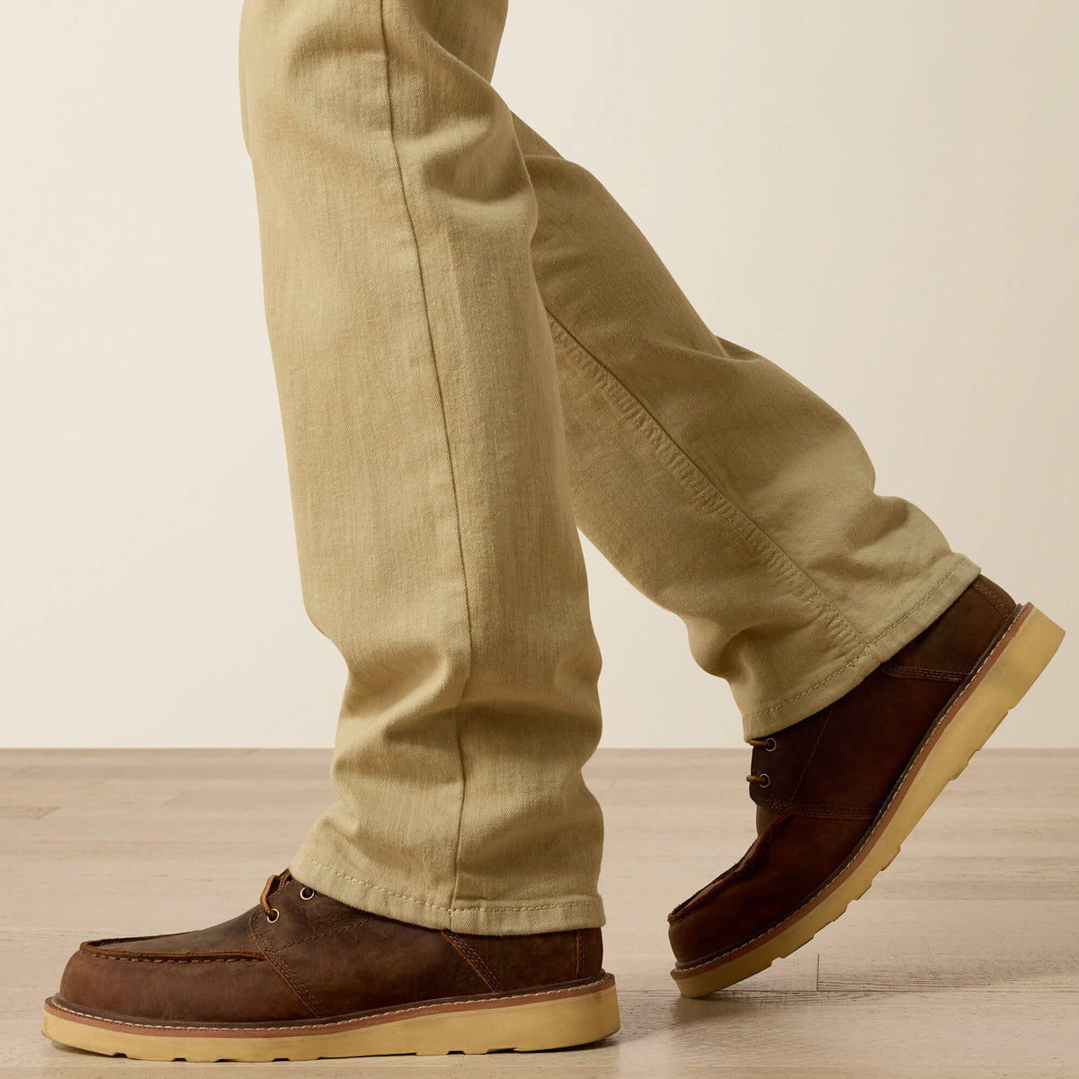 Ariat Men's M7 Rocker Stretch Grizzly Straight Jean
