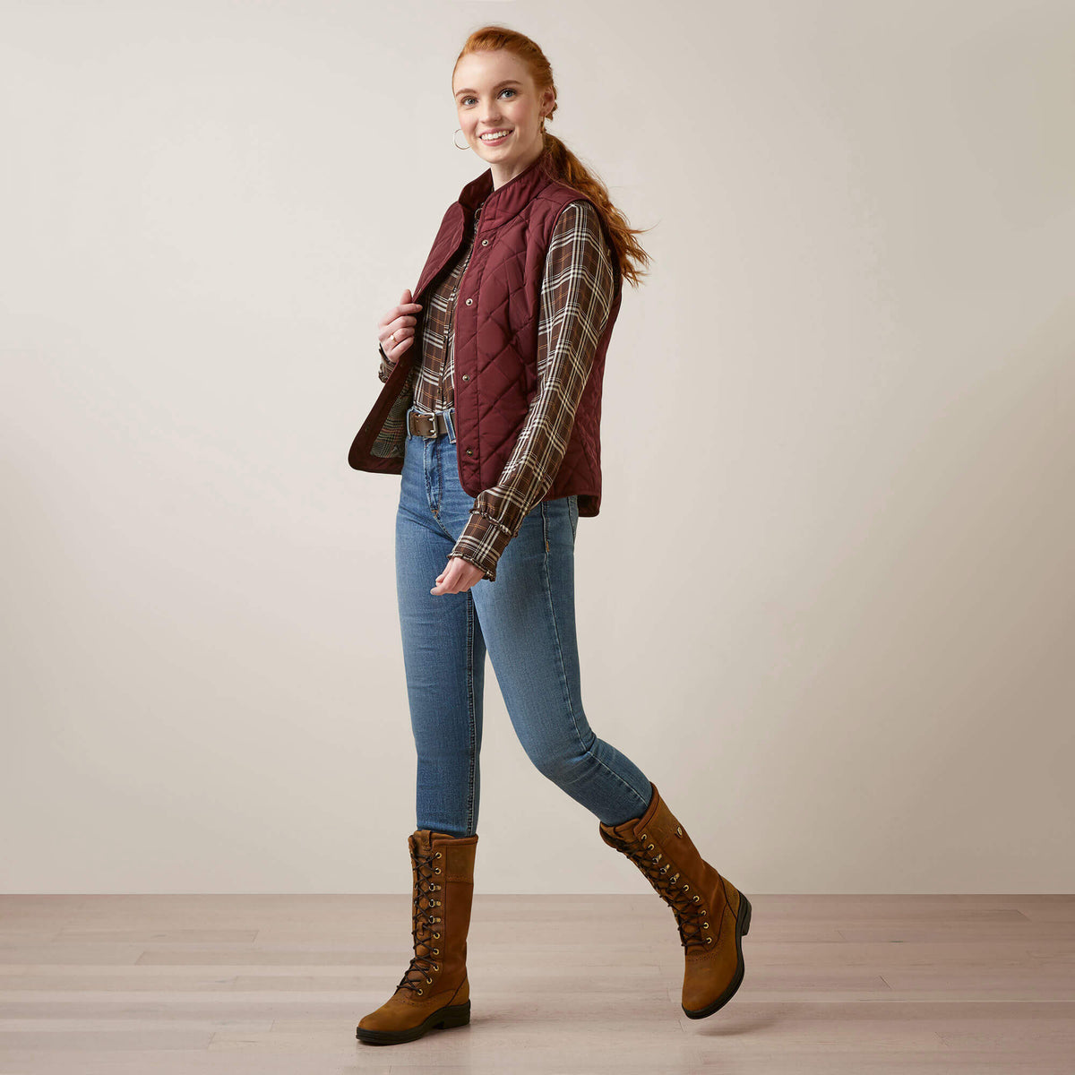 Ariat Women's Woodside Vest - Navy - Tawny Port