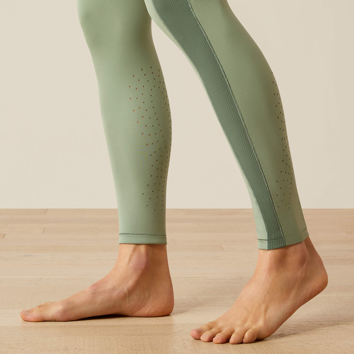 Ariat Women's Eos Chic Half Grip Tight