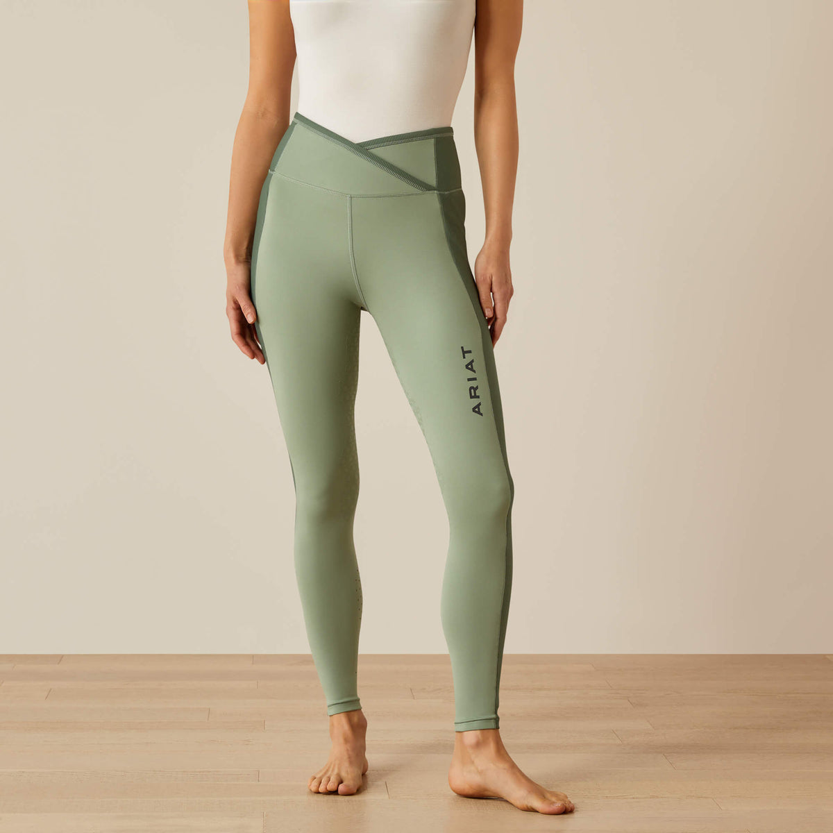 Ariat Women's Eos Chic Half Grip Tight