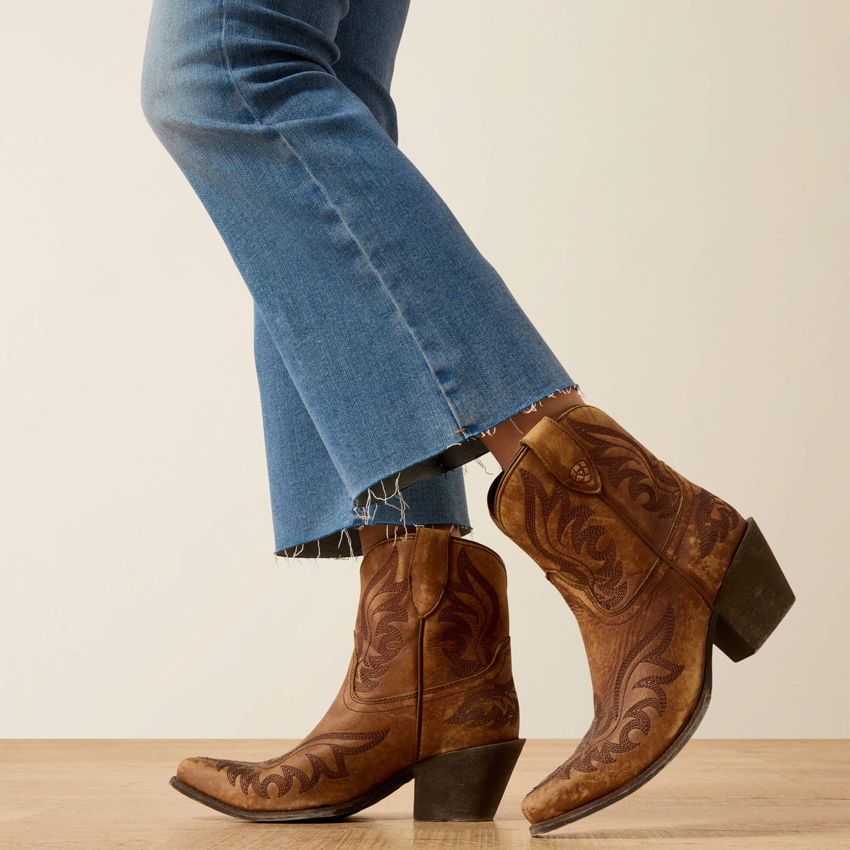 Ariat Women's Chandler Western Boot