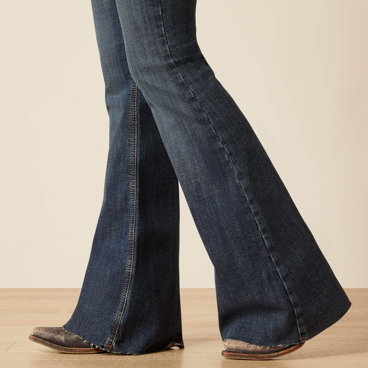 Ariat Women's PR Kallie Flare