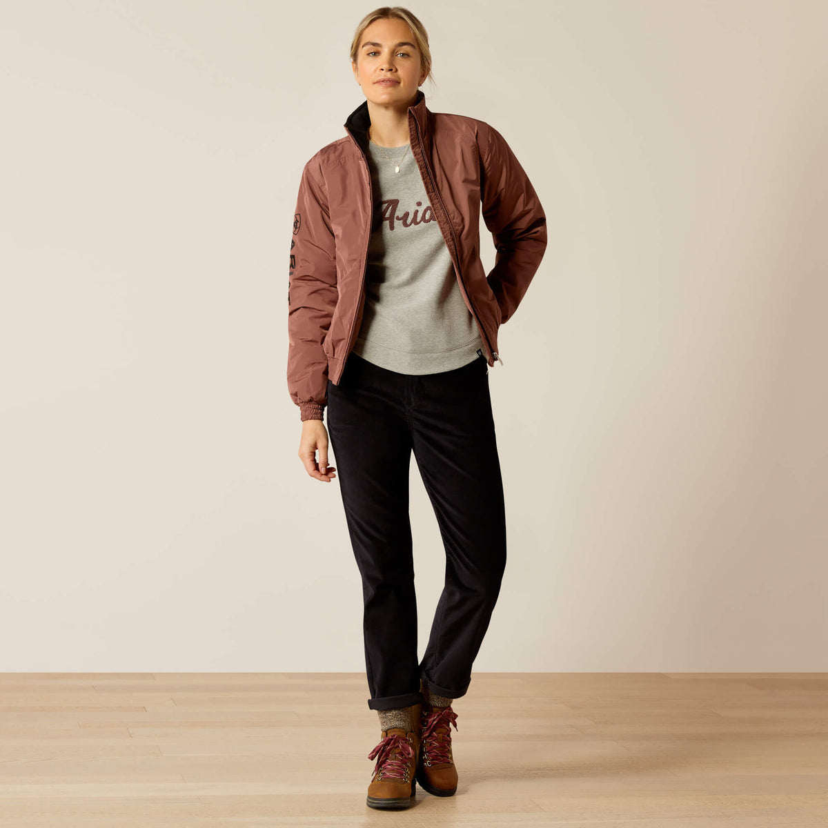 Ariat Women's Stable Insulated Jacket - Black - Marron