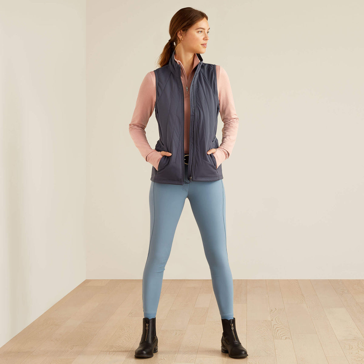 Ariat Women's Venture Full Zip Vest