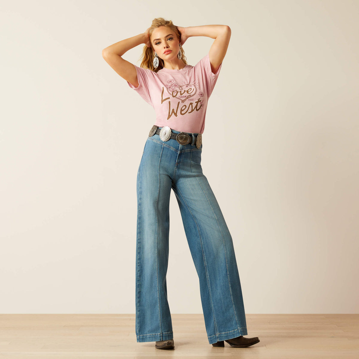 Ariat Women's West T-Shirt