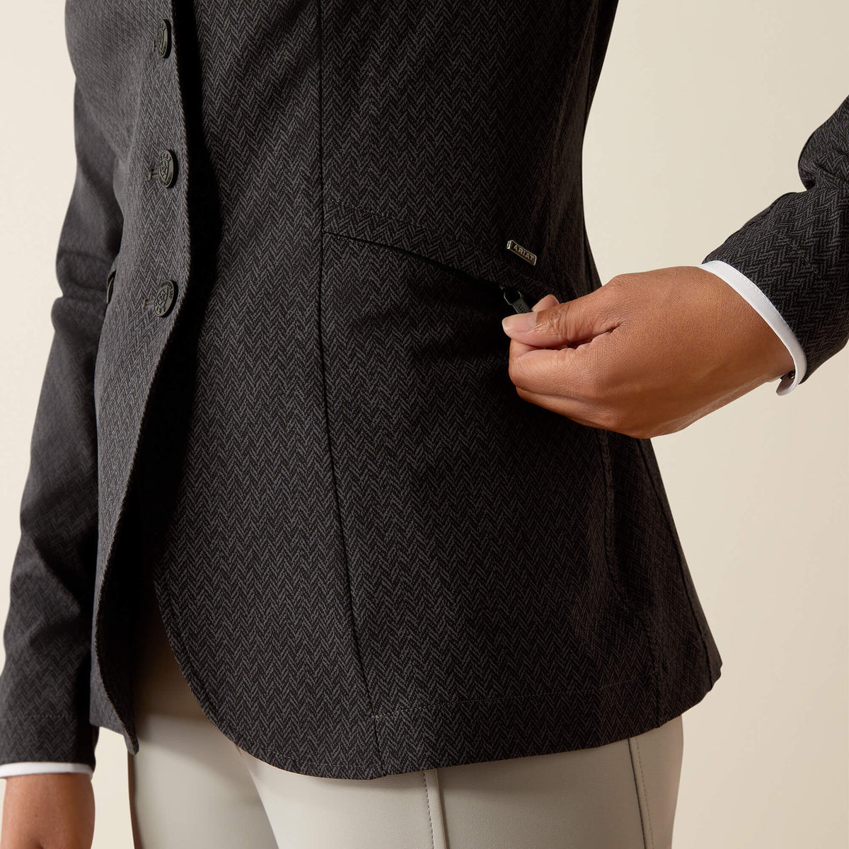 Ariat Women's Artico 2.0 Show Coat - Herringbone Print