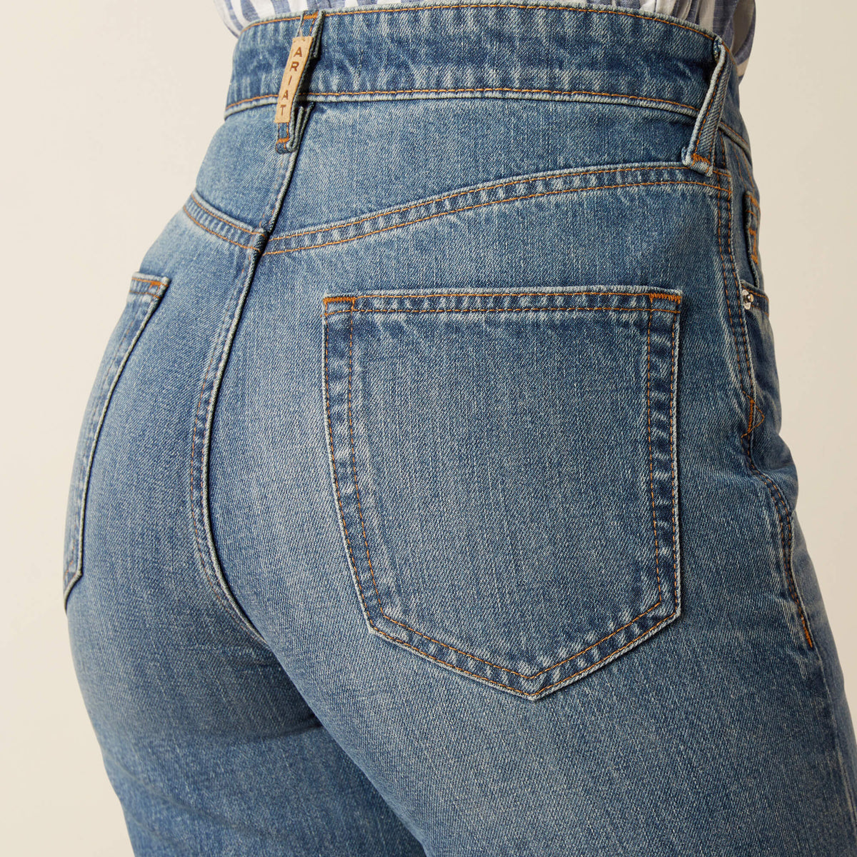 Ariat Women's Ultra High Rise Tomboy Relaxed Jazmine Straight Leg Jeans