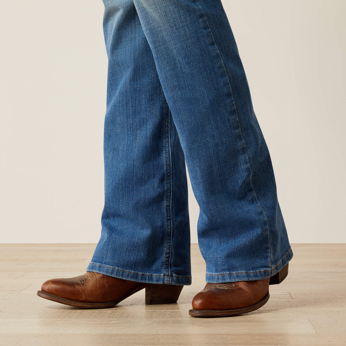 Ariat Women's High Rise Cassandra Boot Cut Jeans
