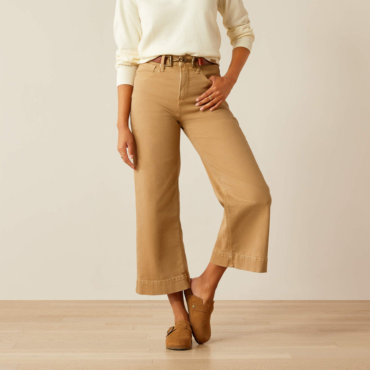 Ariat Women's Ultra High Rise Countryside Wide Leg Crop Jeans