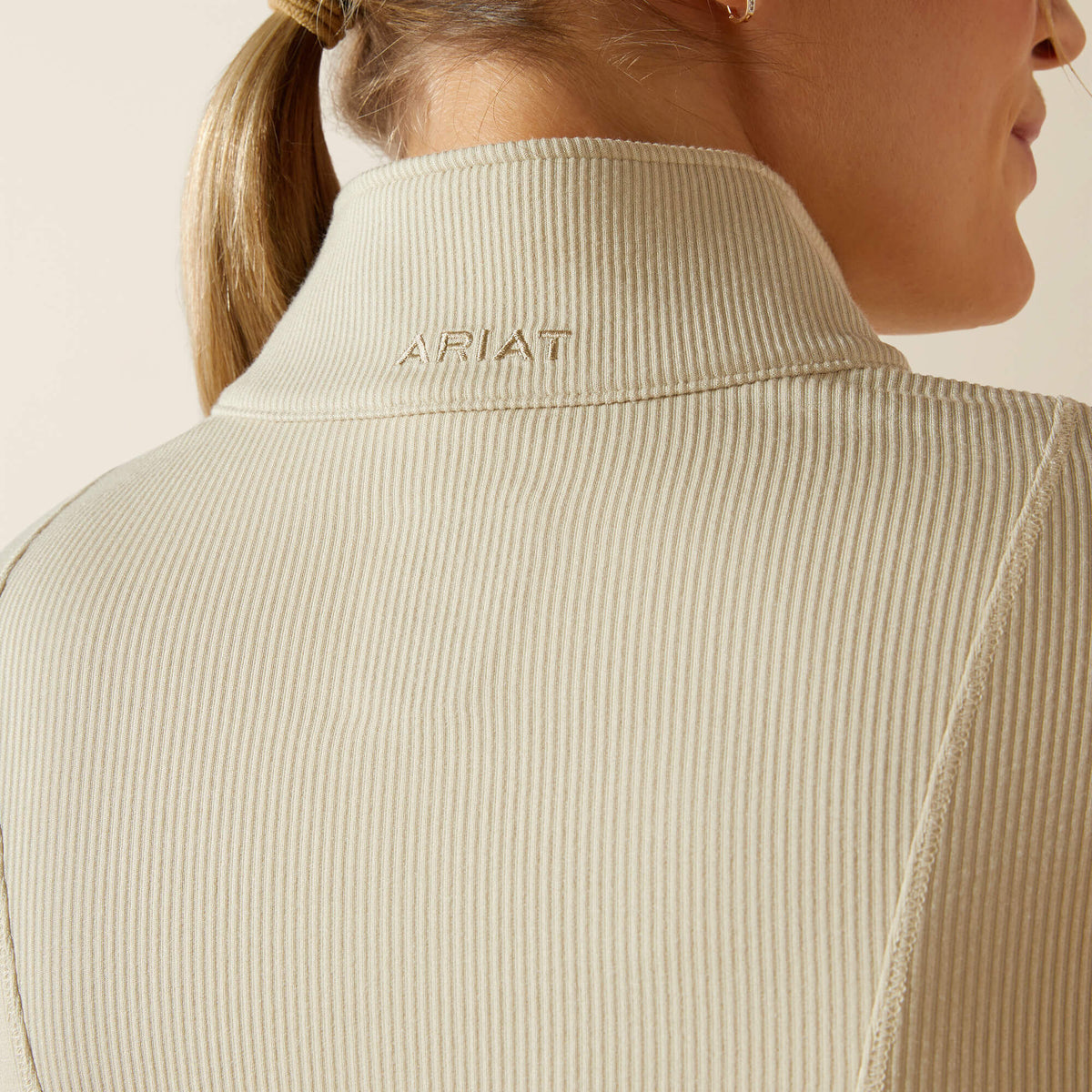 Ariat Women's Lucent 1/4 Zip Baselayer