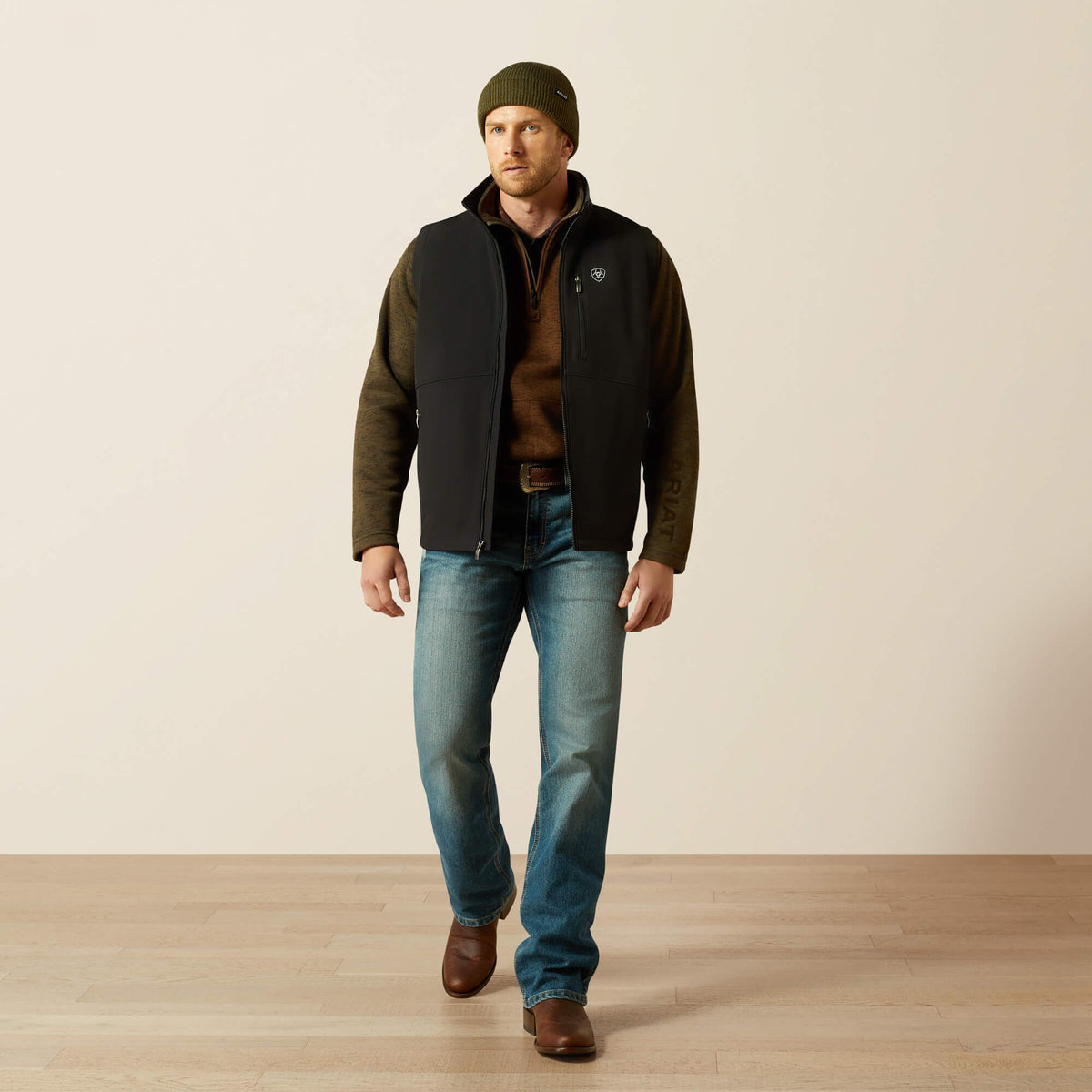 Ariat Men's Logo Softshell Vest