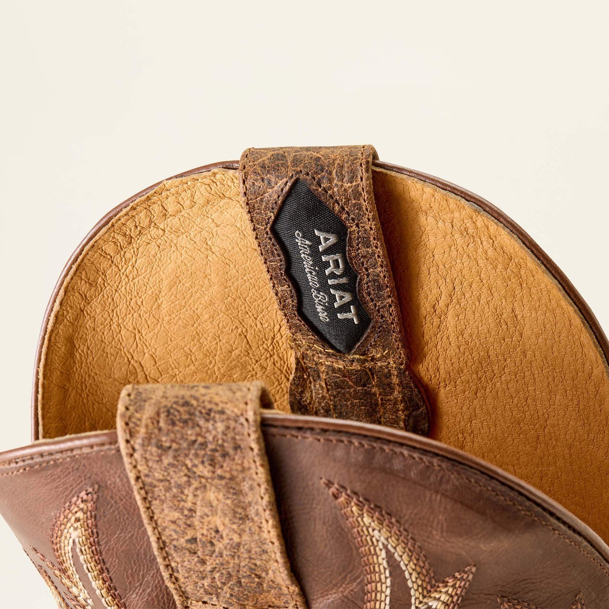 Ariat Men's Futurity Platinum Narrow Cutter Toe Cowboy Boot