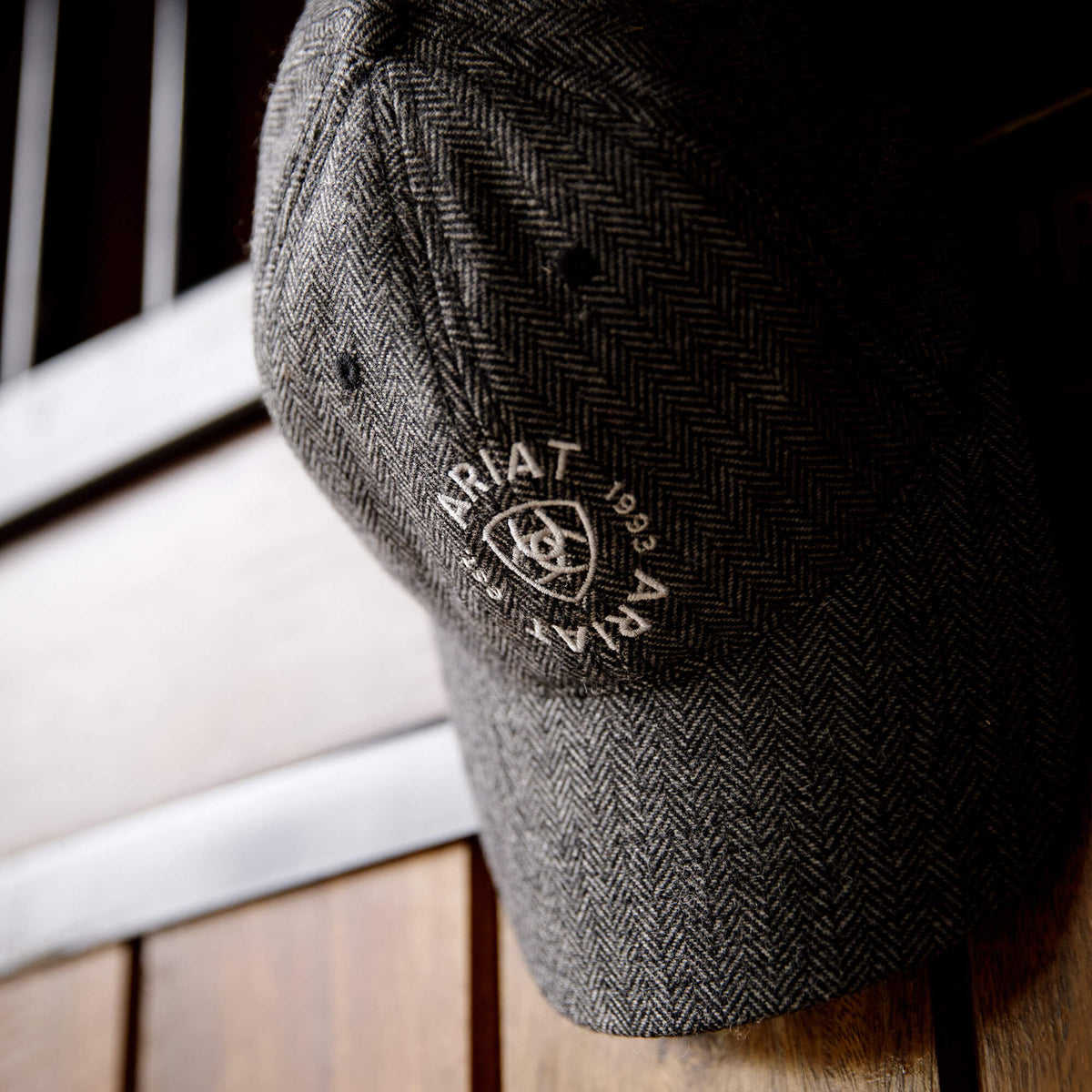 Ariat Women's Country Twill Cap