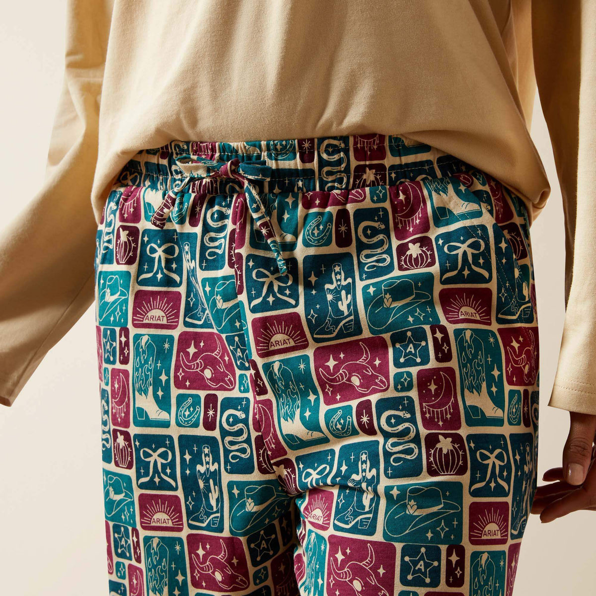 Ariat Women's Dreams Pajama Set