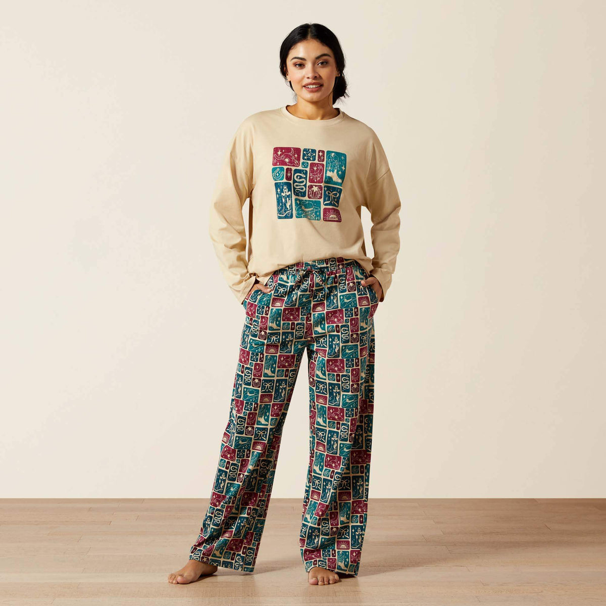 Ariat Women's Dreams Pajama Set