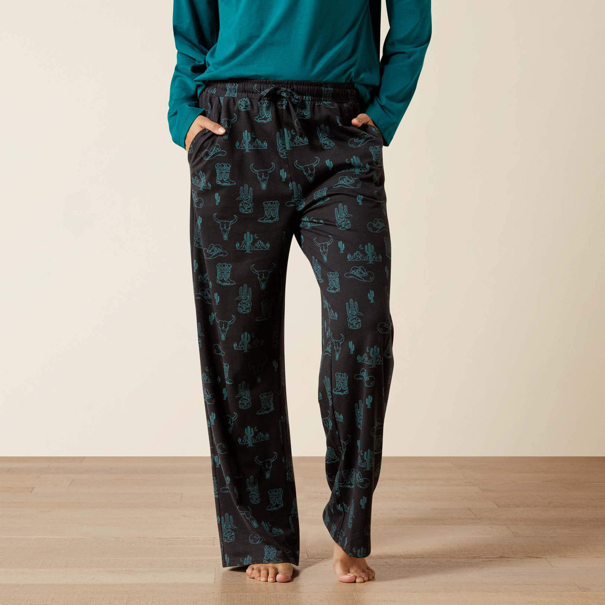Ariat Women's Dreams Pajama Set