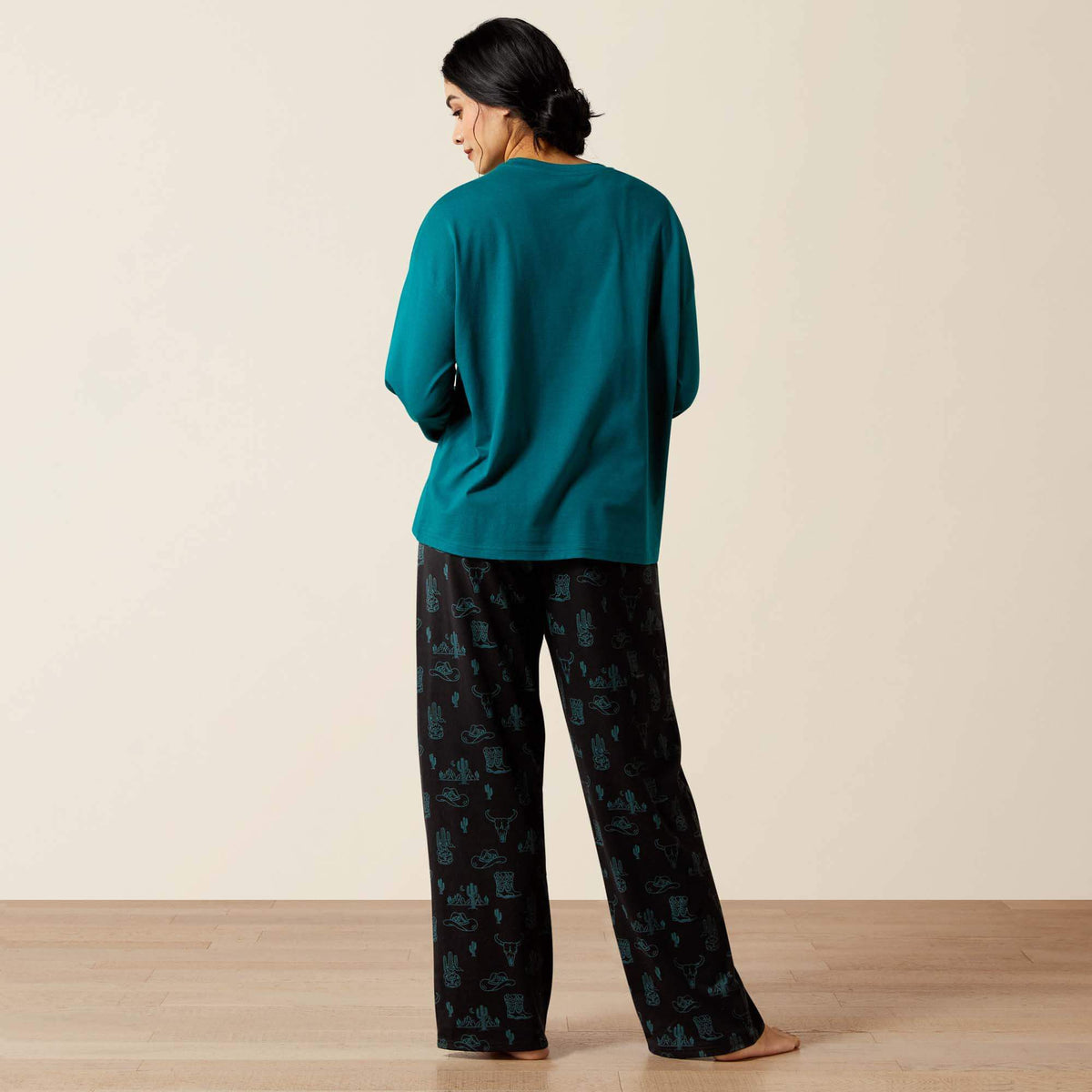 Ariat Women's Dreams Pajama Set