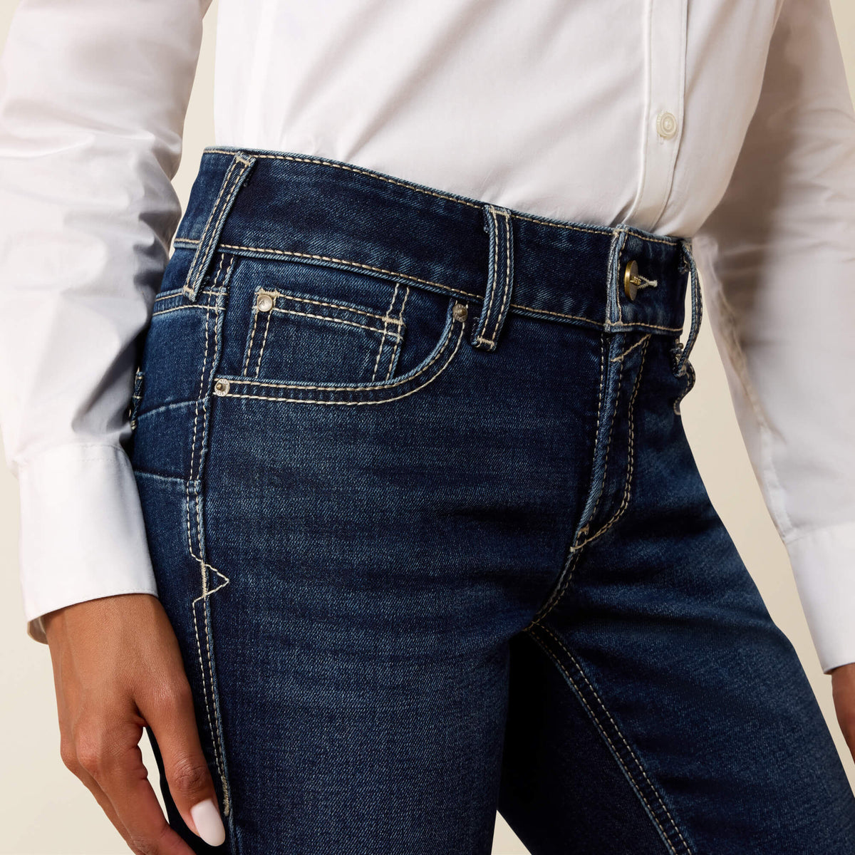 Ariat Women's Perfect Rise Acclimatize Parker Straight Leg Jeans