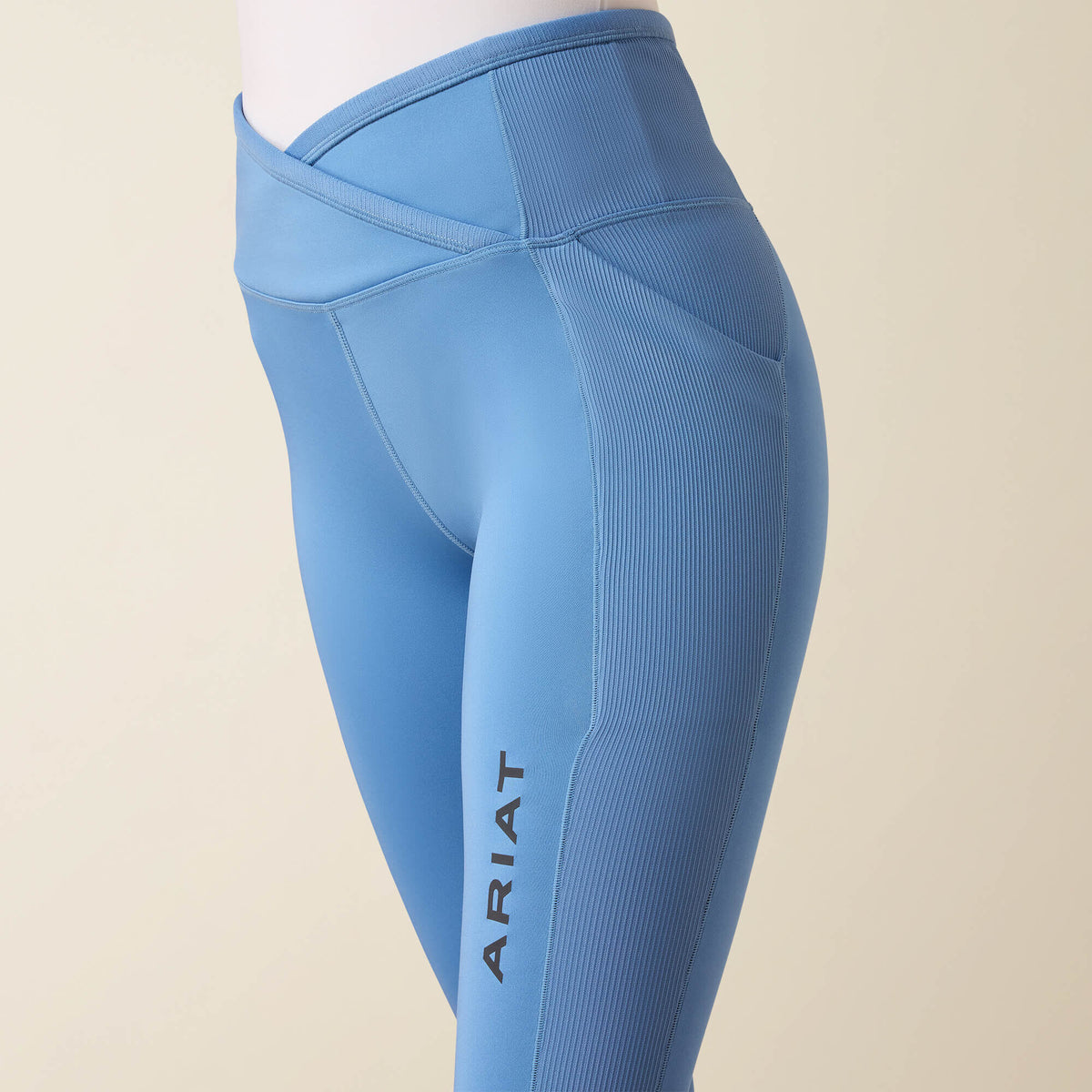 Ariat Women's Eos Chic Half Grip Tight