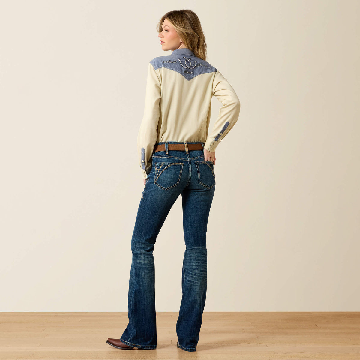 Ariat Women's Mid Rise Fiona Boot Cut Jeans