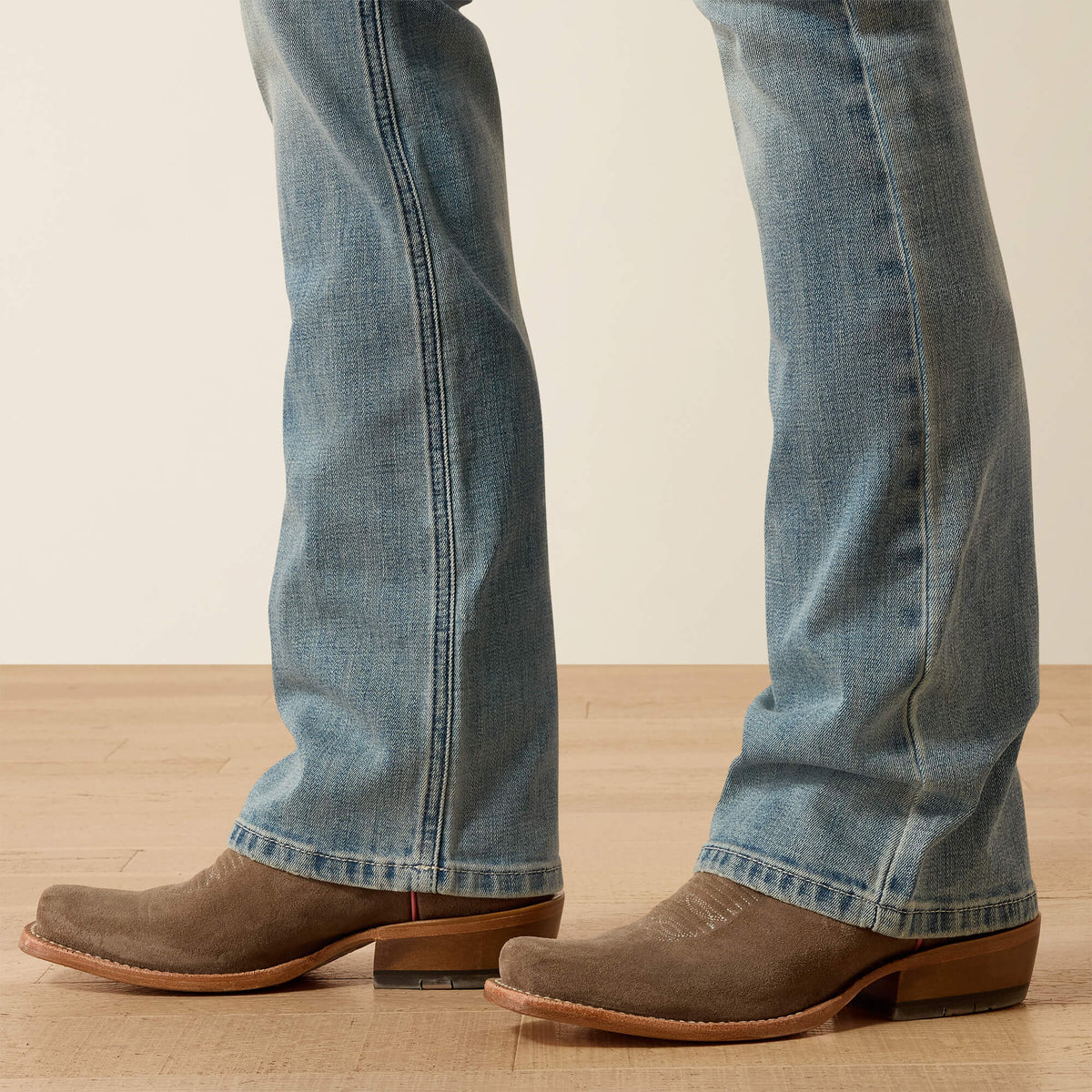 Ariat Women's Perfect Rise Nayelli Boot Cut Jeans