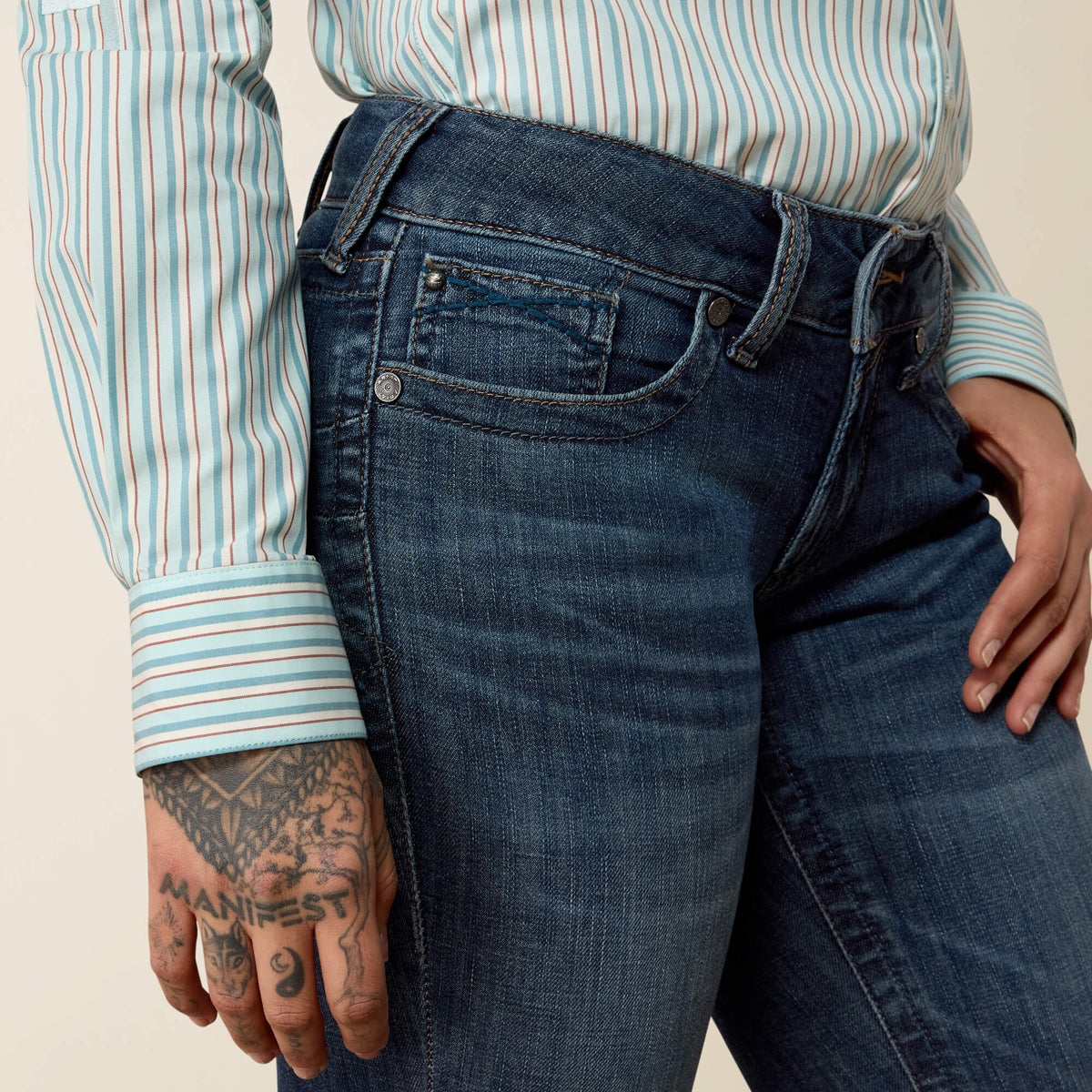 Ariat Women's Mid Rise Luisa Boot Cut Jeans