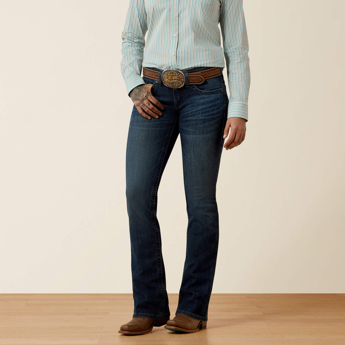 Ariat Women's Mid Rise Luisa Boot Cut Jeans