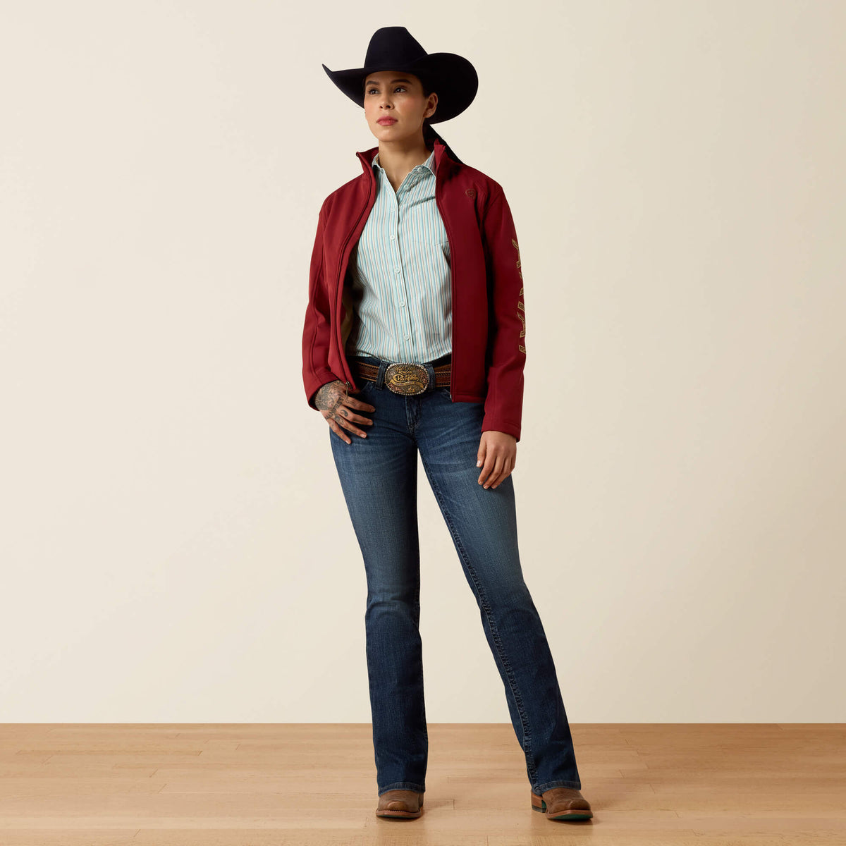 Ariat Women's Mid Rise Luisa Boot Cut Jeans