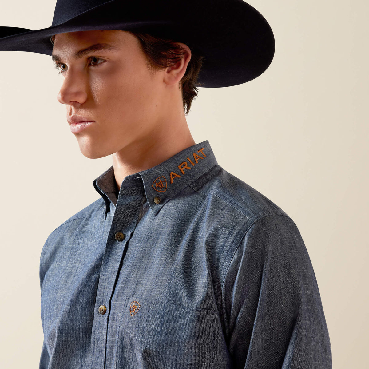 Ariat Men's Team Logo Twill Fitted Shirt