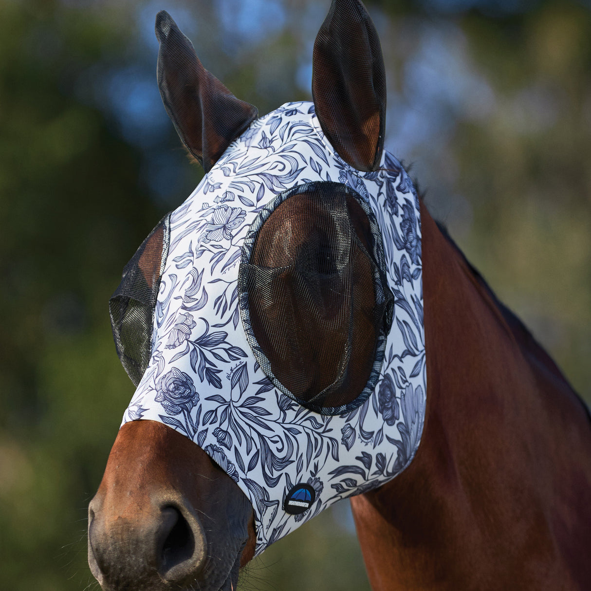 Weatherbeeta Comfitec Stretch Fly Mask With Ears #colour_white-navy-floral-print