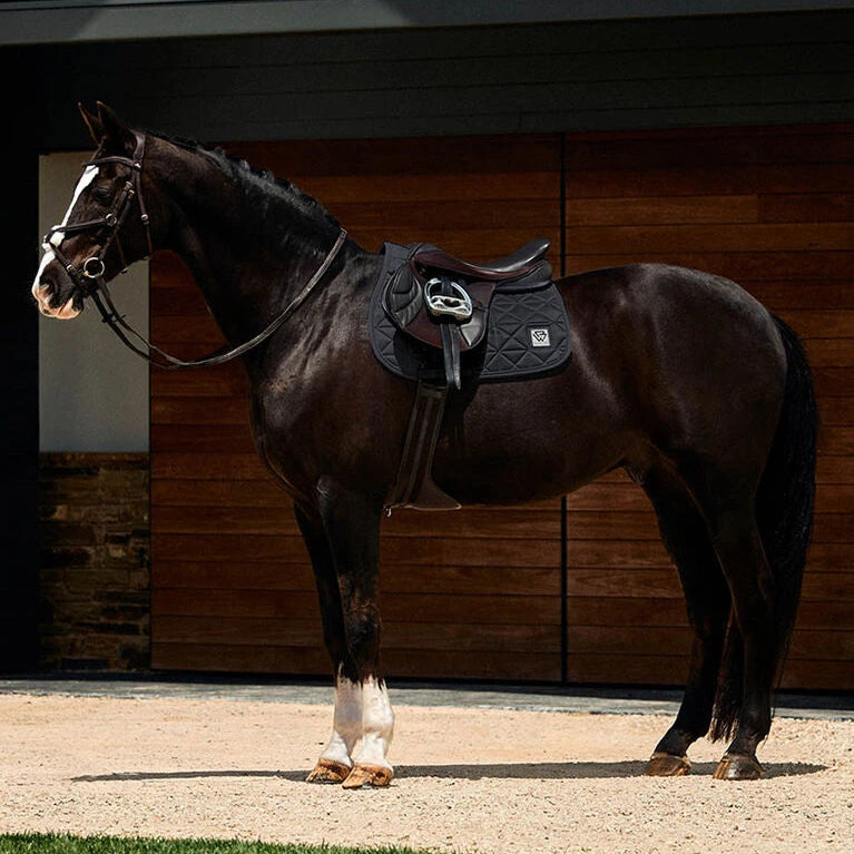 Weatherbeeta Satin Luxe Air-Tec Euro Jump Shaped Saddle Pad #colour_black