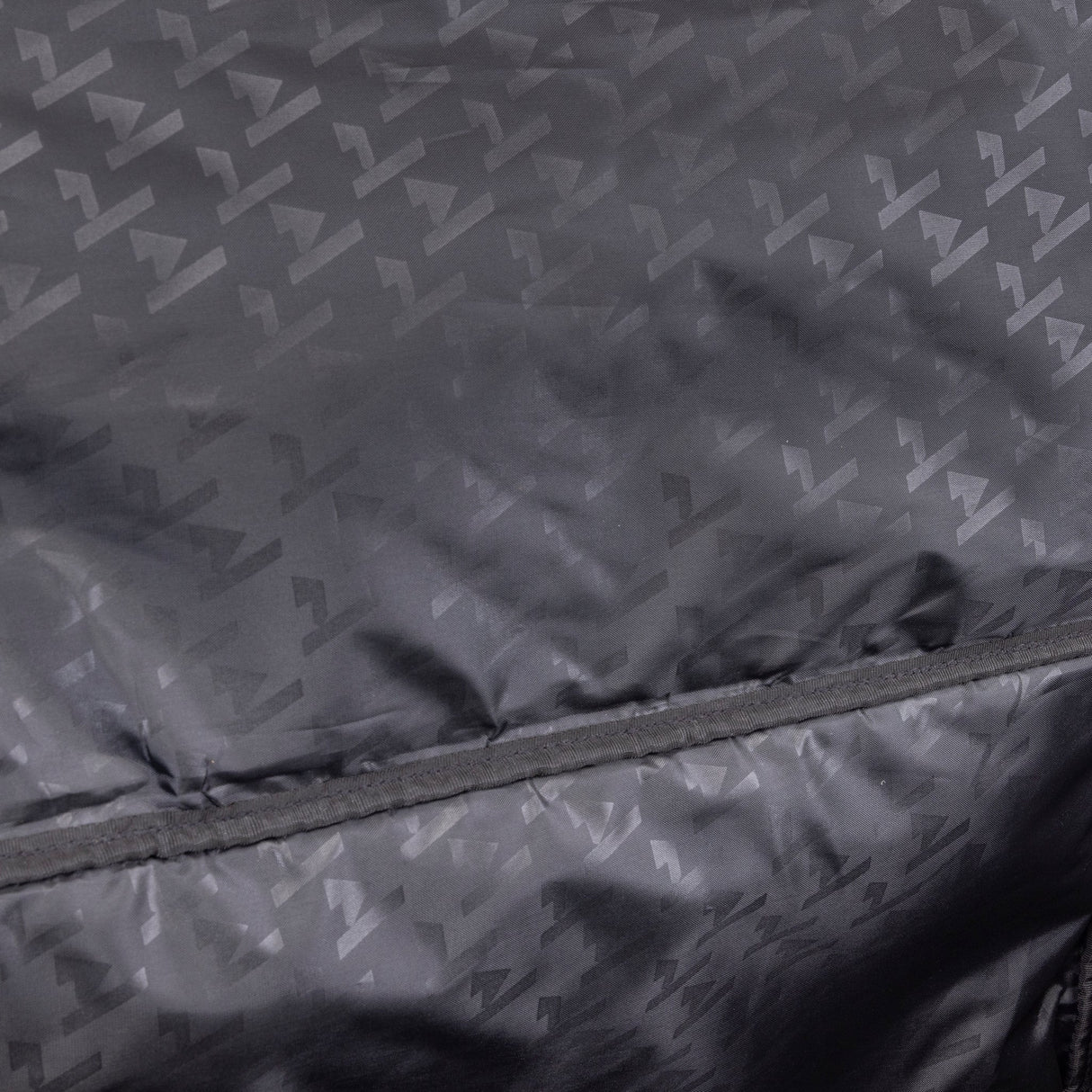 Shires Aubrion React Holdall