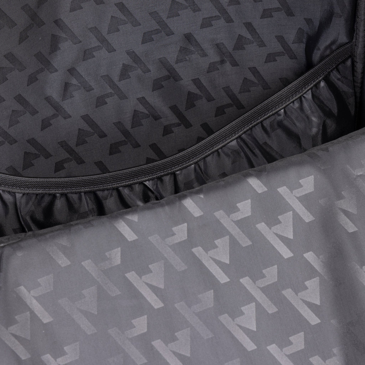 Shires Aubrion React Bridle Bag