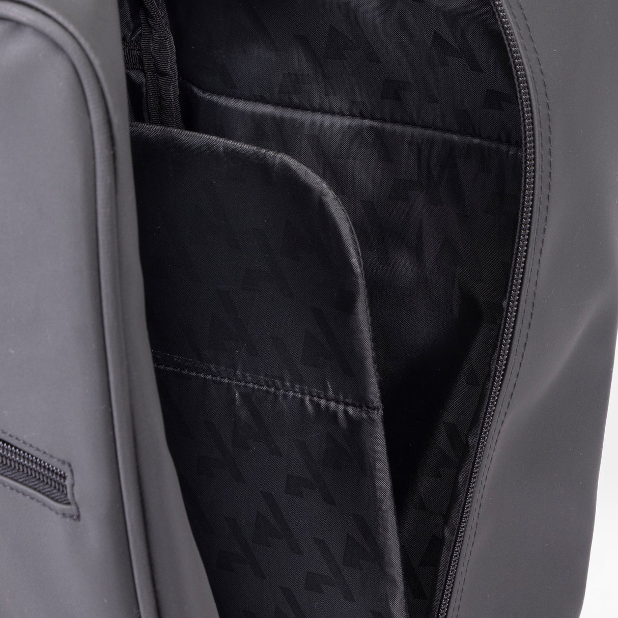 Shires Aubrion React Hat, Whip And Boot Bag