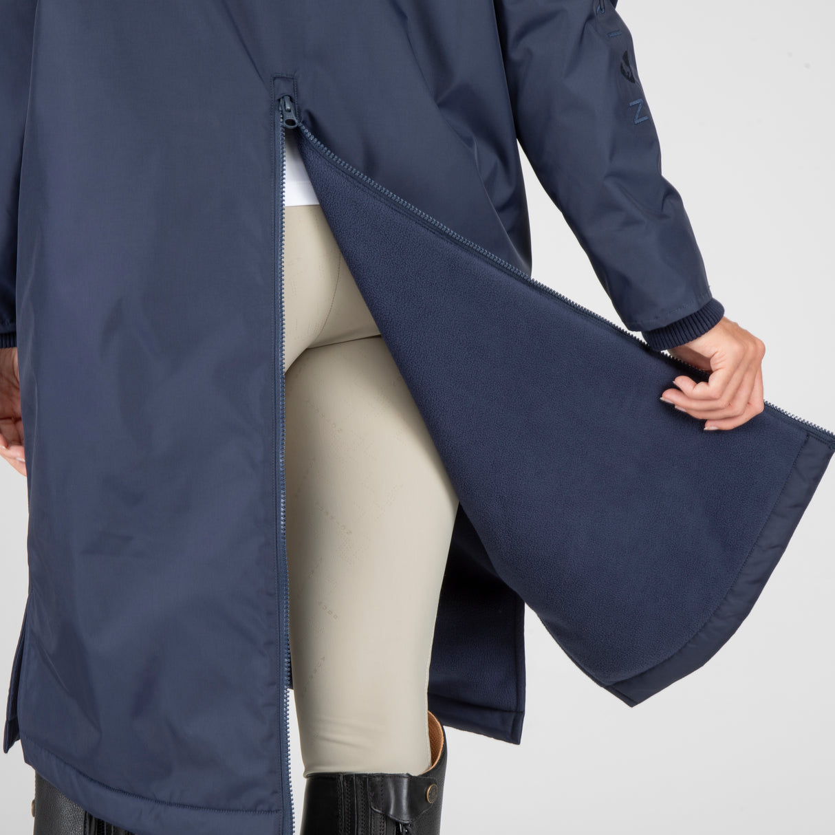 Shires Aubrion Original All Weather Robe - Unisex #colour_navy