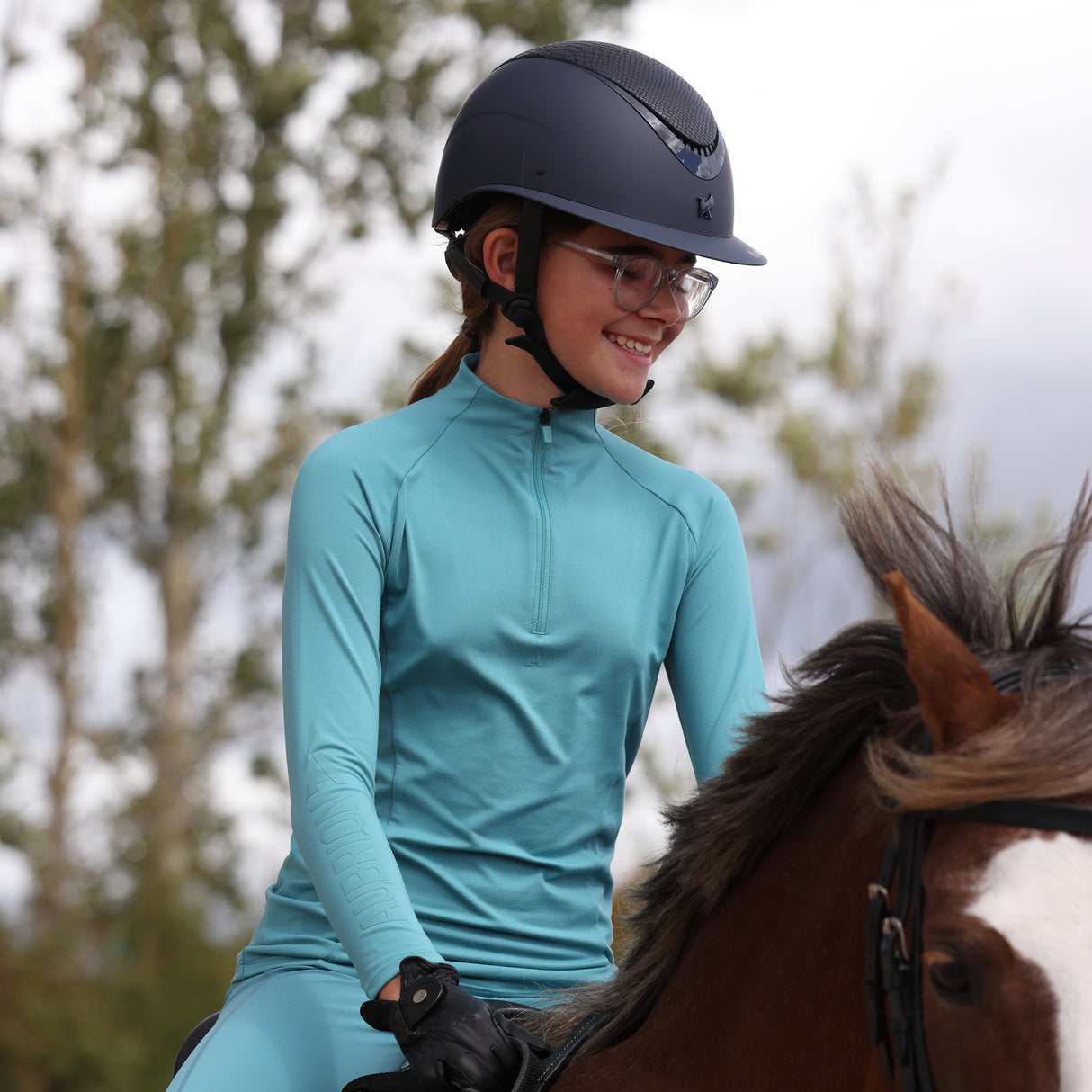 Shires Aubrion Young Rider React Long Sleeve Base Layer #colour_haze
