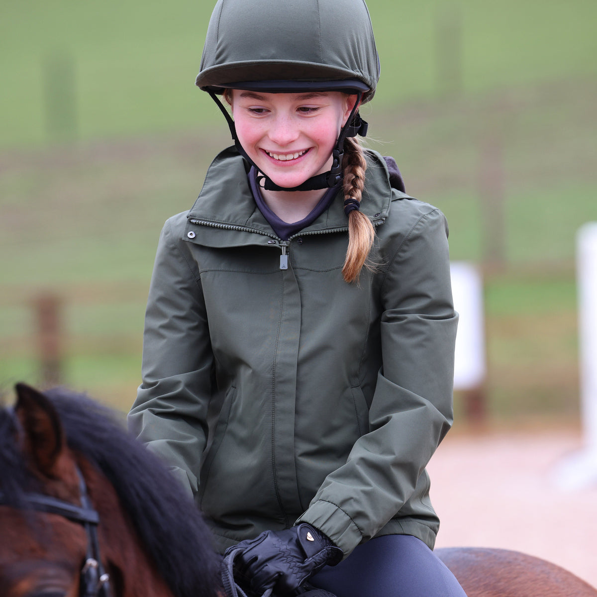 Shires Young Rider Aubrion React Thermal Waterproof Coat