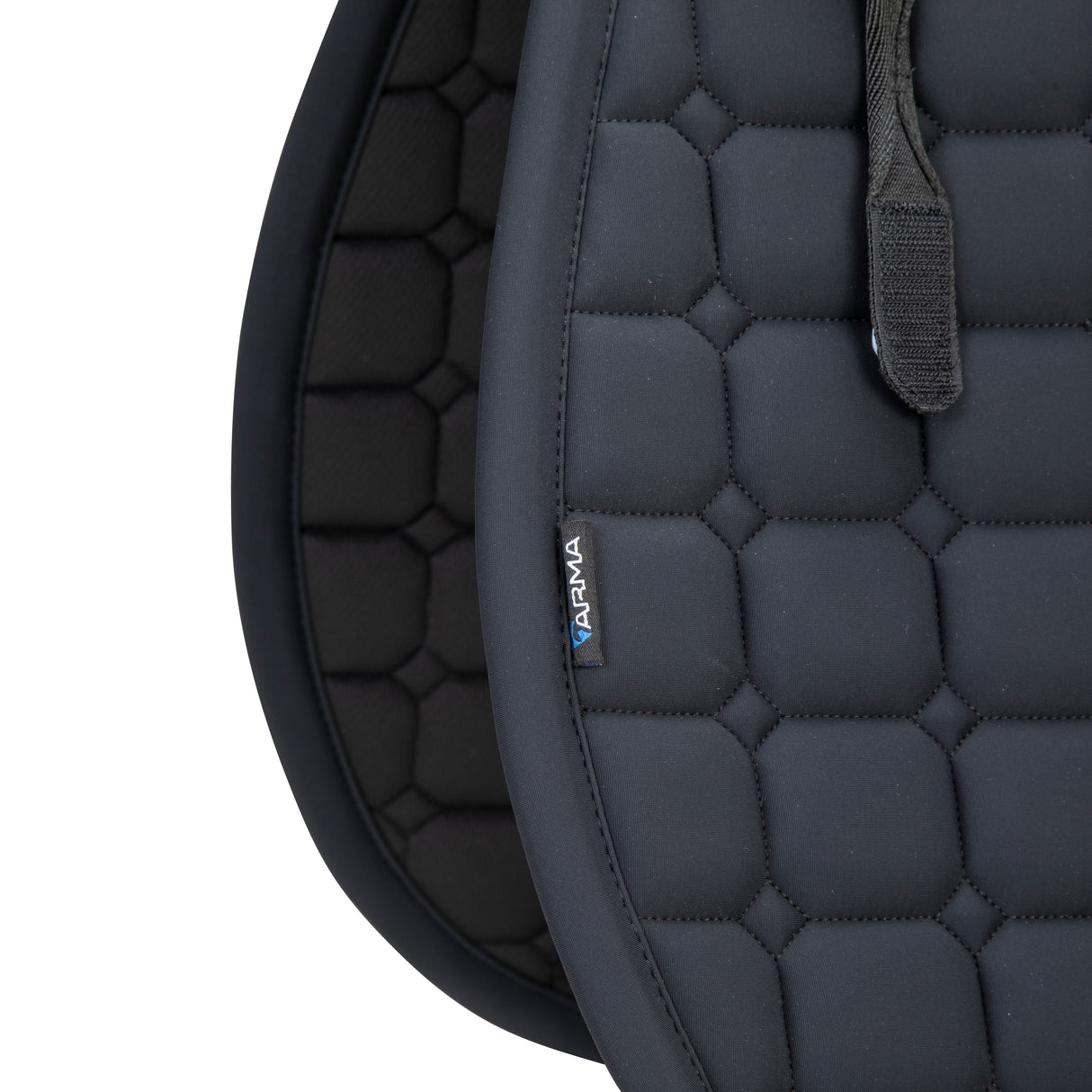 Shires ARMA Elegance 1.0 Saddlecloth #colour_black