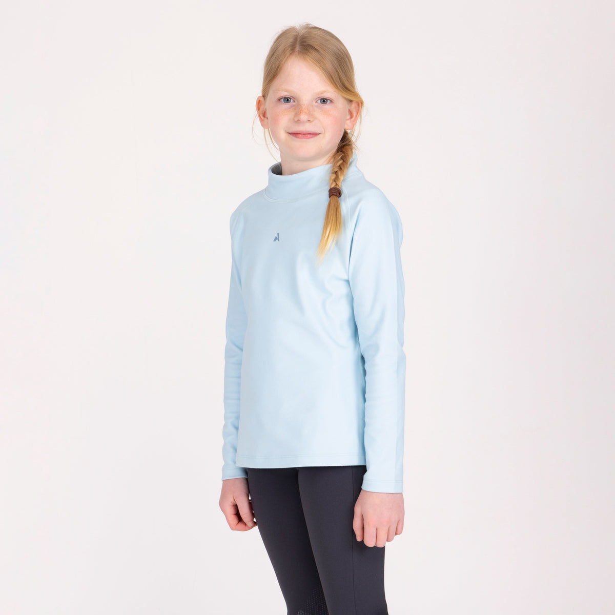 Shires Aubrion React Relaxed Base Layer- Young Rider