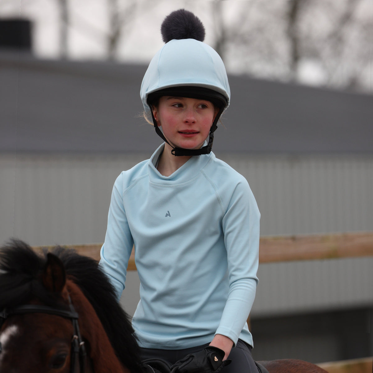 Shires Aubrion React Relaxed Base Layer- Young Rider