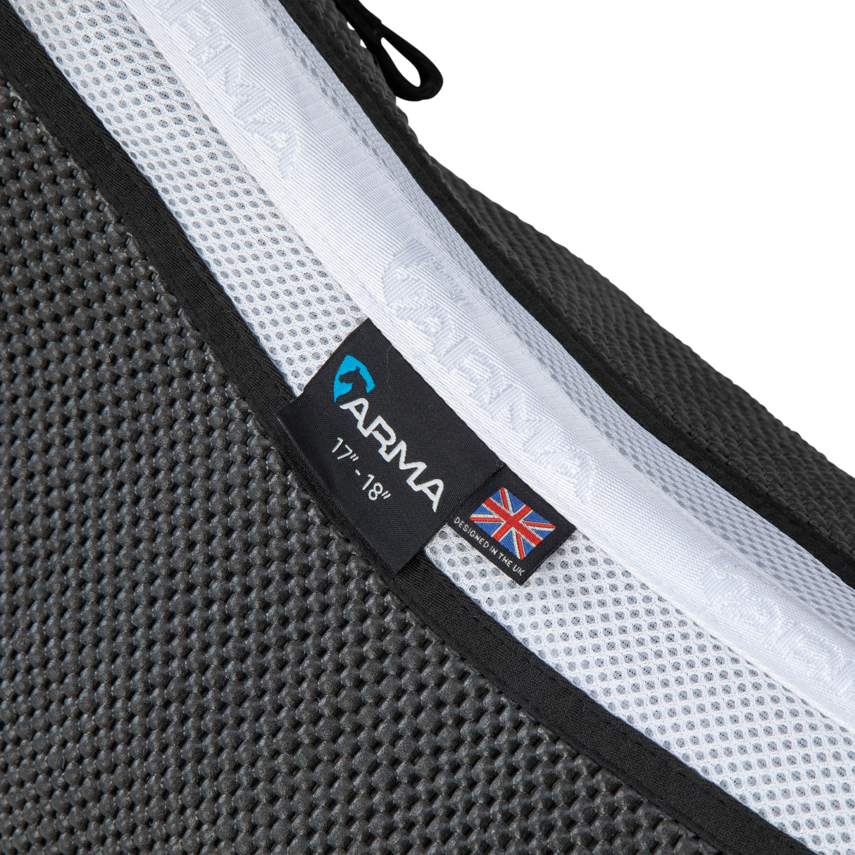 Shires ARMA Soft Grip Jump Saddlecloth #colour_white