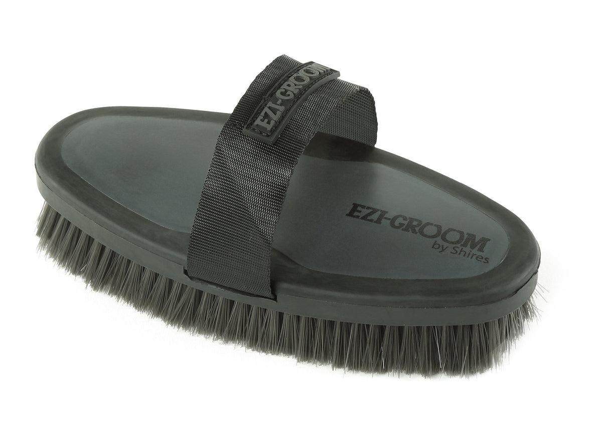 Shires Ezi-Groom Grip Body Brush