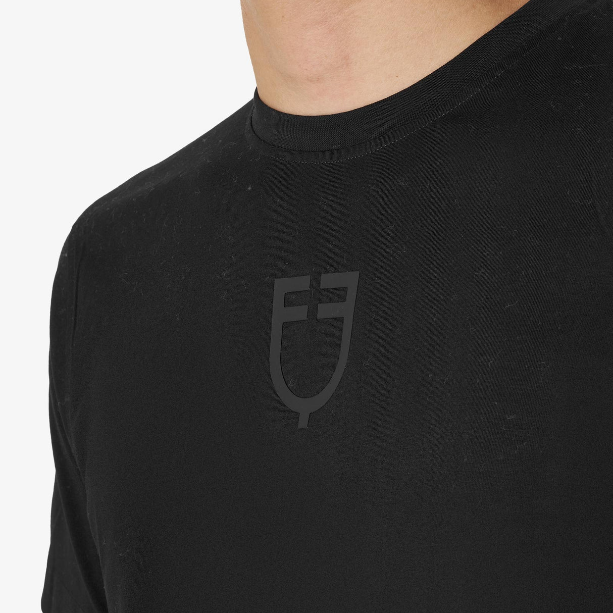 Equestro Men's Basic T-Shirt With Tone-On-Tone Logo #colour_black