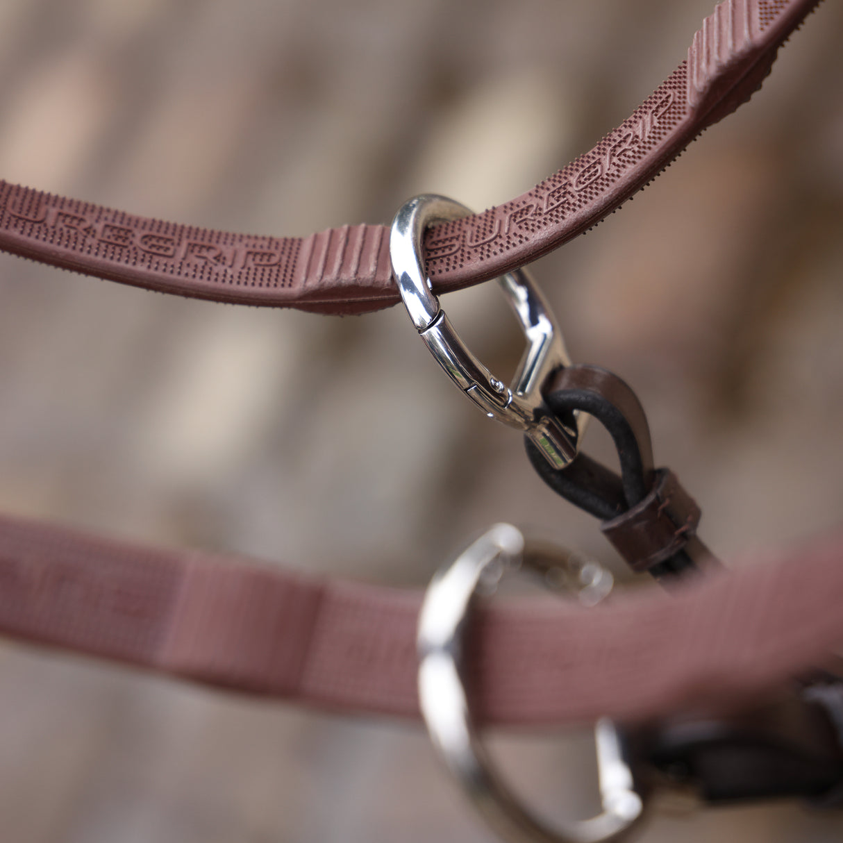 Shires Velociti LUSSO Opus Elastic Breastplate #colour_havana